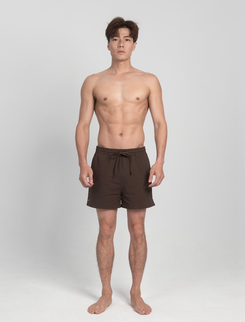 Coffee Brown 咖啡棕 / 男款泡泡紗 度假短褲 - 男短褲/工作短褲 - 其他材質 咖啡色