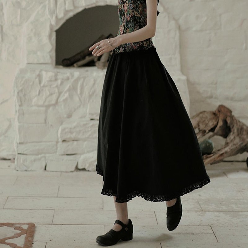 Black cotton fungus lace retro big hem skirt high waist elastic three-dimensional hollow long skirt - Skirts - Cotton & Hemp Black