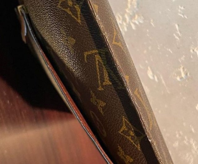 LOUIS VUITTON vintage monogram tote bag book tote - Shop dwongvintage  Handbags & Totes - Pinkoi