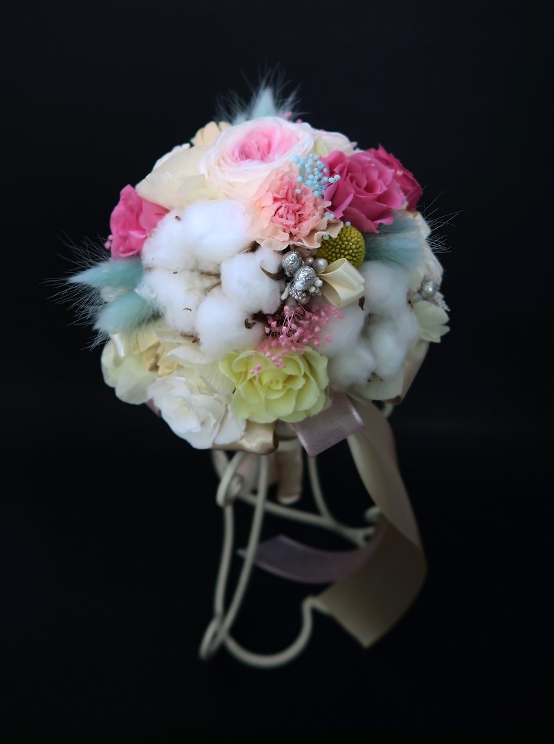 Mansen state not withered bouquet / bridal bouquet - Dried Flowers & Bouquets - Plants & Flowers Multicolor