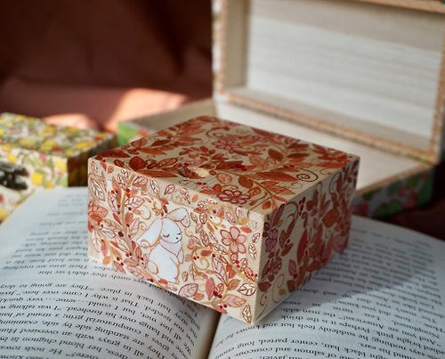 MeawmaPottery Hand-Painted Wooden Box, White Rabbit - Acrylic Painting on Wood, Keepsake Box