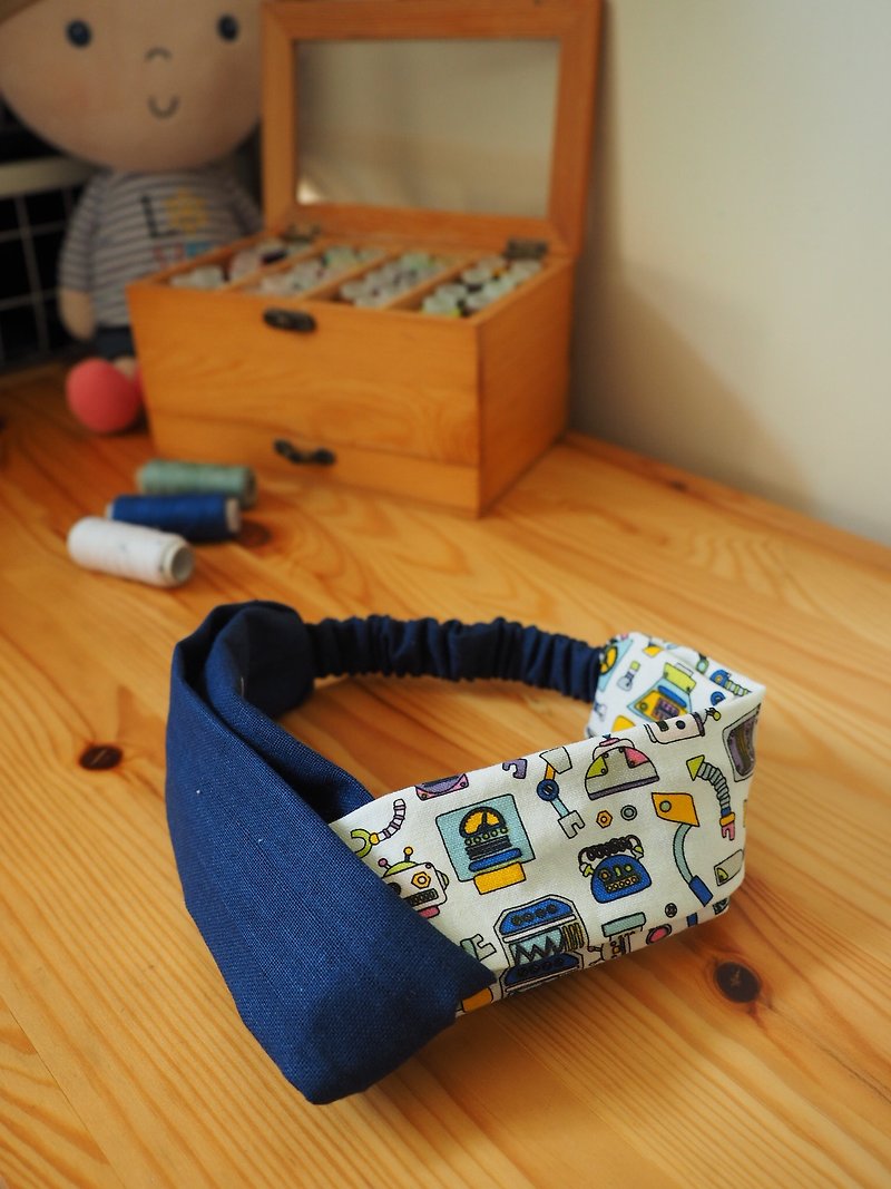 Handmade Elastic headband robot pattern - เครื่องประดับผม - ผ้าฝ้าย/ผ้าลินิน สีน้ำเงิน