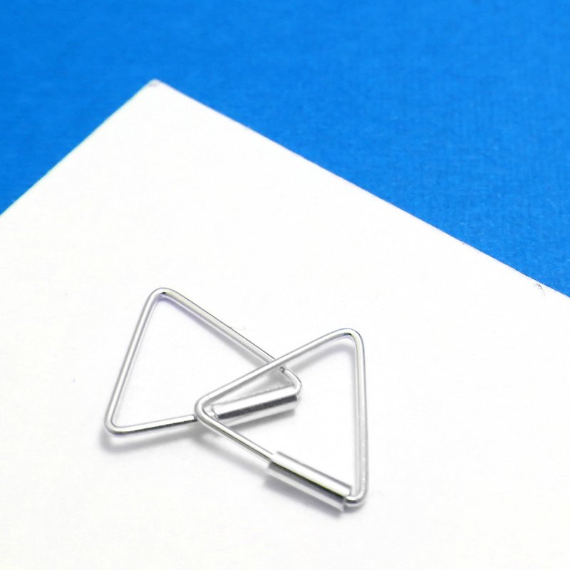 Earrings Triangle (Small) Shape Linear Silver Earrings-64DESIGN - ต่างหู - เงินแท้ สีเงิน