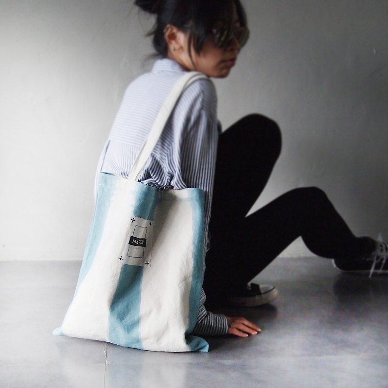 Blue straight dyed - Canvas hand dyed Tote bag back - Messenger Bags & Sling Bags - Cotton & Hemp Blue
