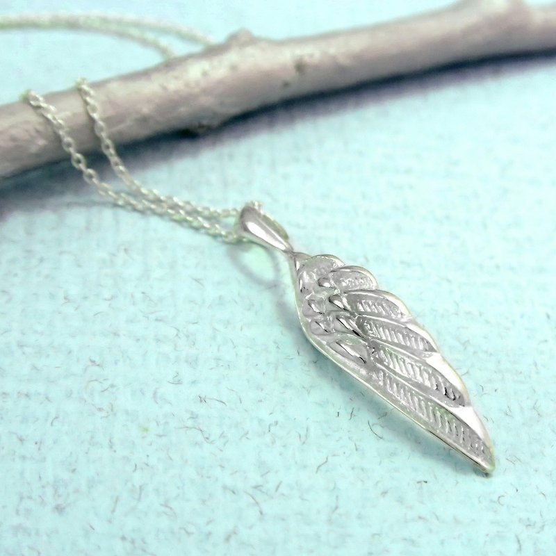 Free soaring single feather 925 sterling silver feather coveted (without chain) - สร้อยคอ - เงินแท้ สีเงิน