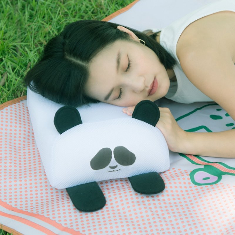 【Fulux】Big Panda Sleeping Fragrance Pillow - เครื่องนอน - วัสดุอื่นๆ ขาว