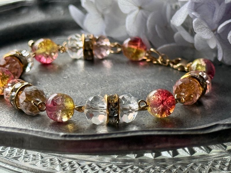 デイリーにもハレの日にも。大人の手元を飾る特別な輝き。チェコビーズ・ブレスレット - 手鍊/手環 - 玻璃 橘色