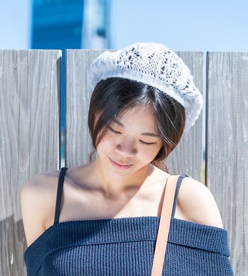 巧欣針織 暖暖空花針織帽。台灣手工製作。
