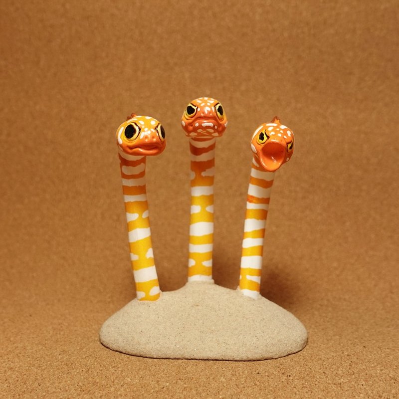 Sculptimal 花鰻三兄弟系列【花園鰻】擺設 - 擺飾/家飾品 - 塑膠 橘色
