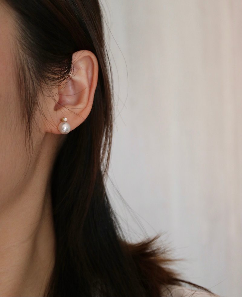 日本製 18k金 akoya珍珠耳釘 黛妃款耳釘 鑲鑽耳釘 珍珠耳釘 - 耳環/耳夾 - 珍珠 白色