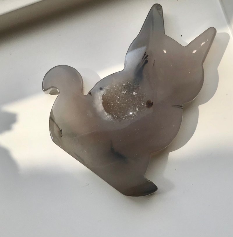 貓貓擺設 瑪瑙 水墨畫意境 水晶洞 高冰透 擺設 水晶原礦 - 擺飾/家飾品 - 水晶 灰色