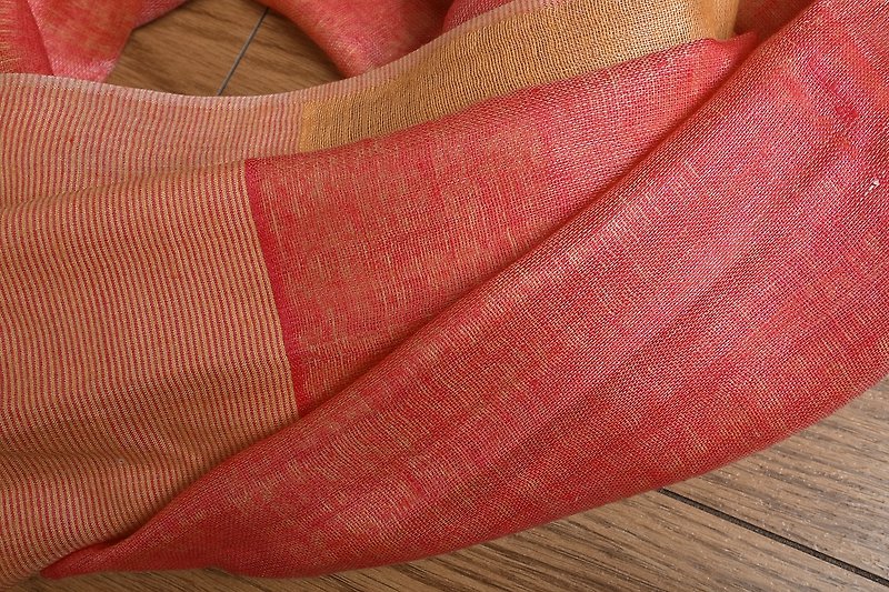 [音楽]インド手織りシルクショールスカーフ（色_赤+オレンジ）ビート - スカーフ - シルク・絹 レッド