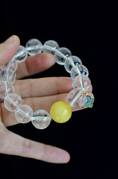Angel's tears 天使之淚 Jewelry Design 天然原礦白水晶心經珠 天然蜜蠟 藍水翡翠蝴蝶設計單圈手串