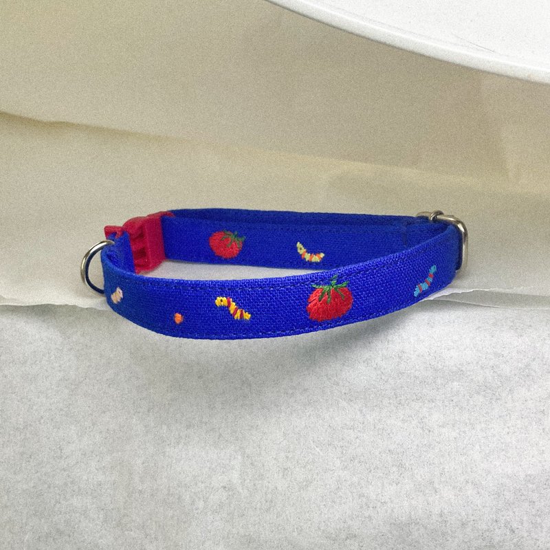 Tomato collar - Collars & Leashes - Thread Blue