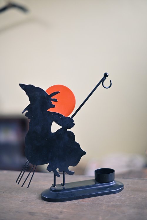 從古至今百貨行 早期巫婆蠟燭臺