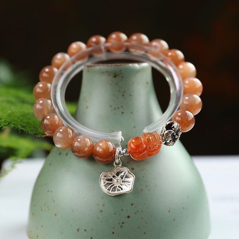 Quality natural Stone bracelet gold orange hair and cat-eye sun ornament Golden Raspberry Pi Xiu pendant pure Silver lotus