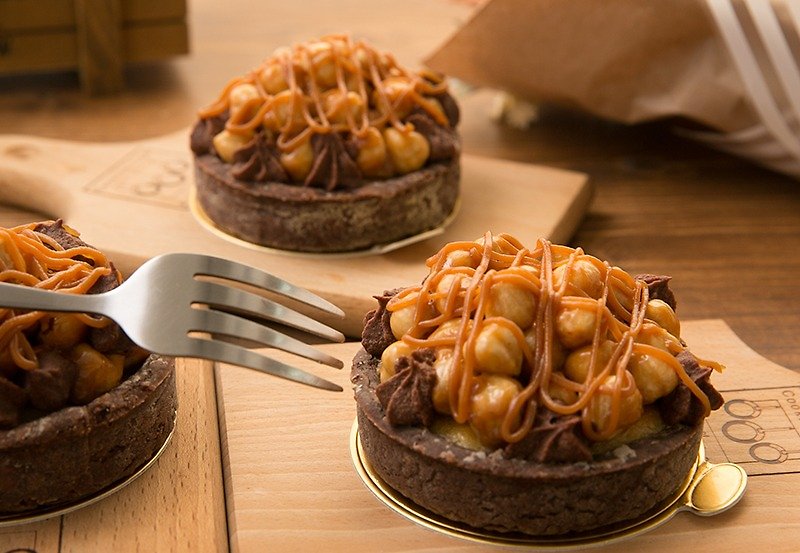 Golden Hazelnut Chocolate Tower 3.5吋4 - Cake & Desserts - Fresh Ingredients Brown