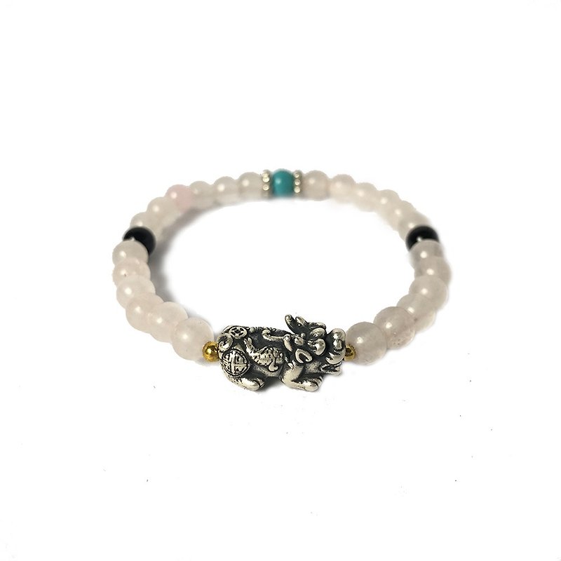 Pink quartz Pi Xiu beaded bracelet - สร้อยข้อมือ - คริสตัล สึชมพู
