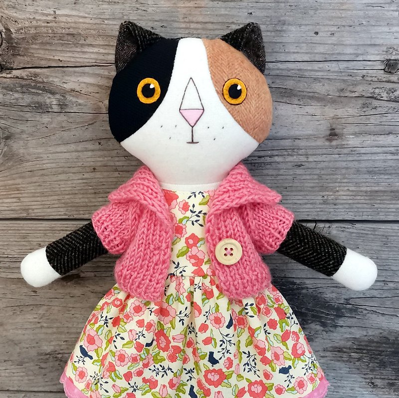 Calico cat, handmade stuffed doll, wool plush kitten toy - Stuffed Dolls & Figurines - Wool Multicolor