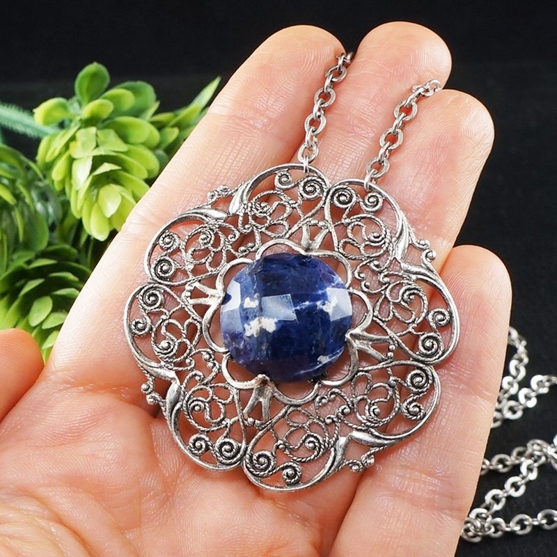 Blue Sodalite Ultramarine Stone Round Silver Filigree Victorian Necklace Jewelry - สร้อยคอ - เครื่องประดับพลอย สีน้ำเงิน