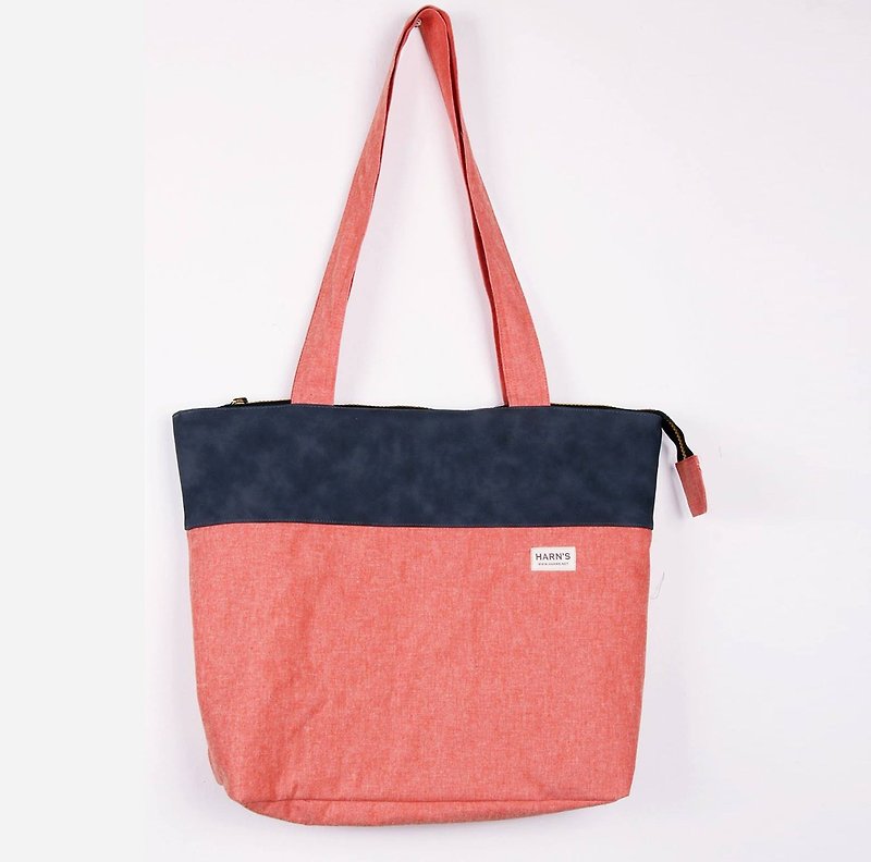 HARNS: hand-Tote tote bag (pink) - Messenger Bags & Sling Bags - Other Materials Pink