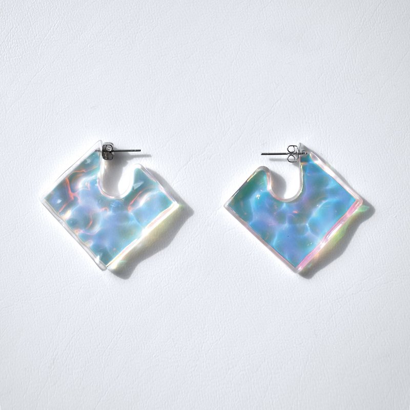 Aurora water surface earrings - Earrings & Clip-ons - Resin Multicolor