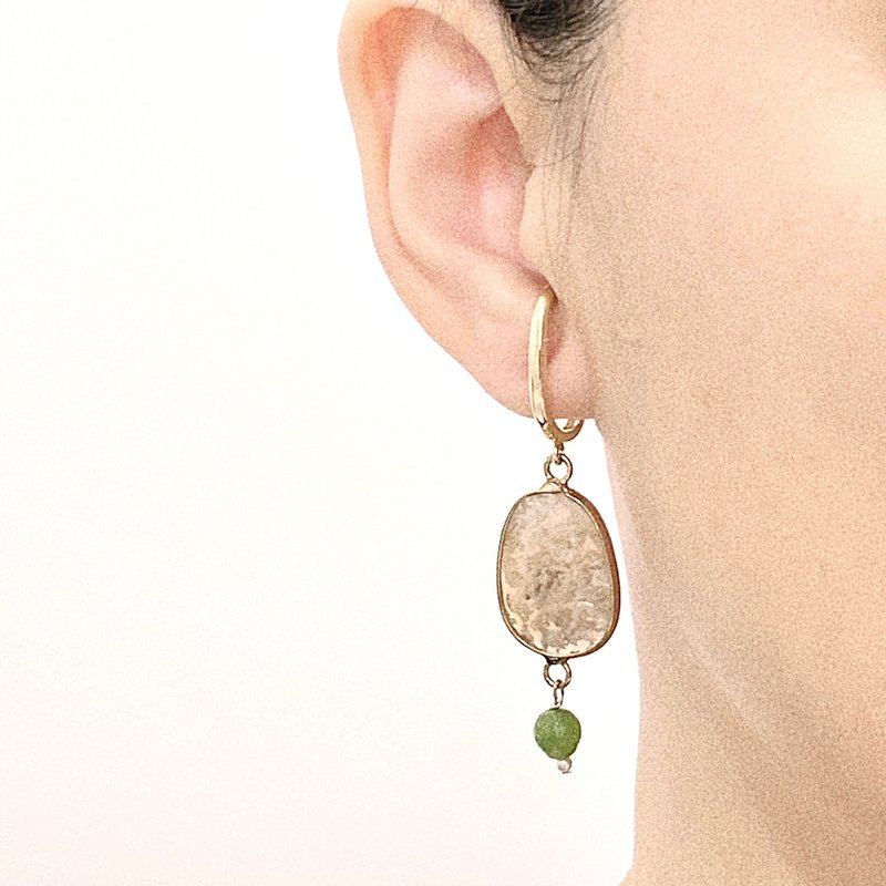 【全館クリアランスセール 最大800円OFF】桜アゲート グリーンアメジストのピアス ピアスなしのピアス/フック - ピアス・イヤリング - 宝石 グリーン