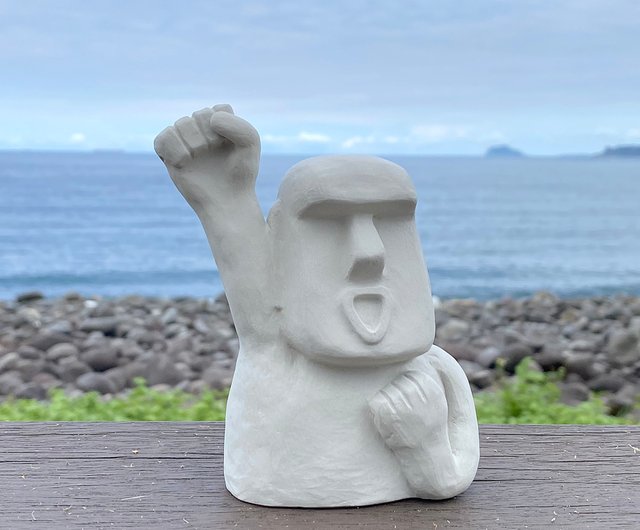 ちゃんモアイ！ TVで紹介 鳥取 鳥取砂丘 モアイ Z 160g×1個 モルタルマジック 産地直送