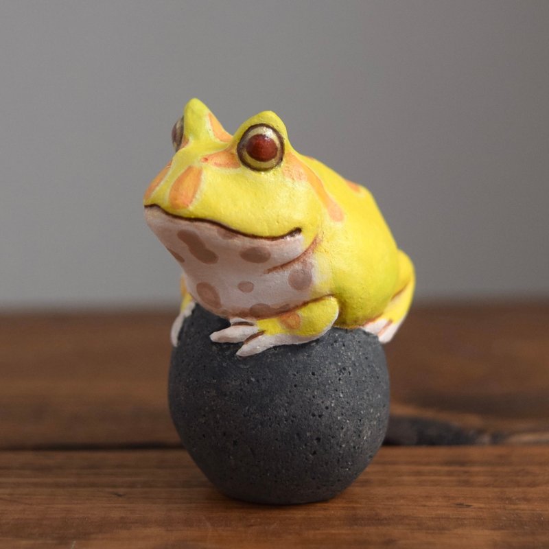 石の上にもクランウェルツノガエル　レモン - 擺飾/家飾品 - 其他材質 黃色
