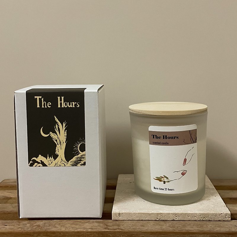 Refreshing I White Beach Floral Fragrance on the Coast I TheHours Scented Candle - Fragrances - Wax 