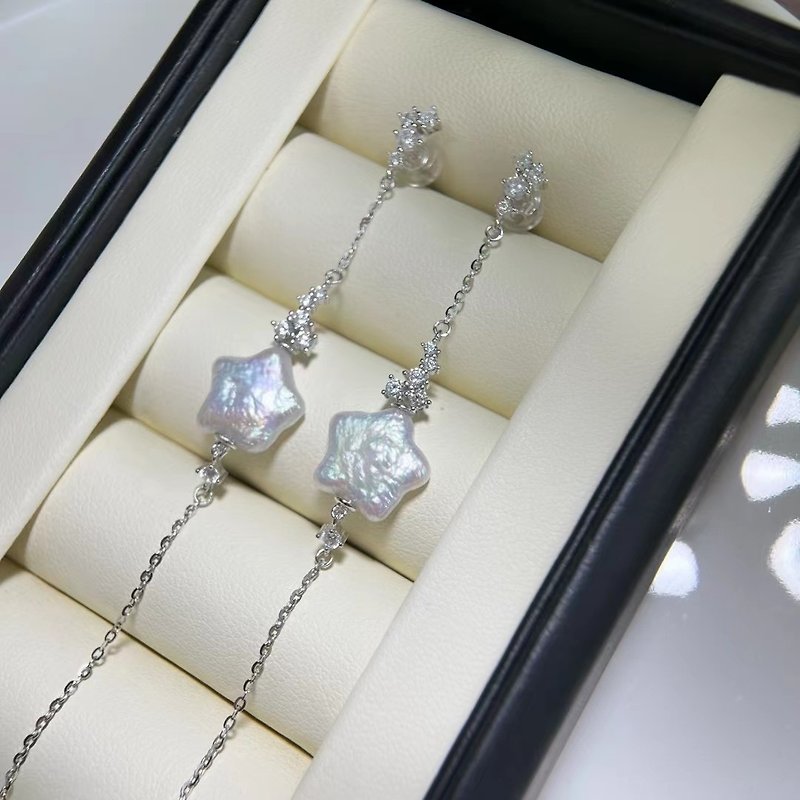 Yuan Design 925 All-over Silver Baroque Star Shaped Pearl Earrings Christmas Gift Fashion Earrings - ต่างหู - ไข่มุก ขาว