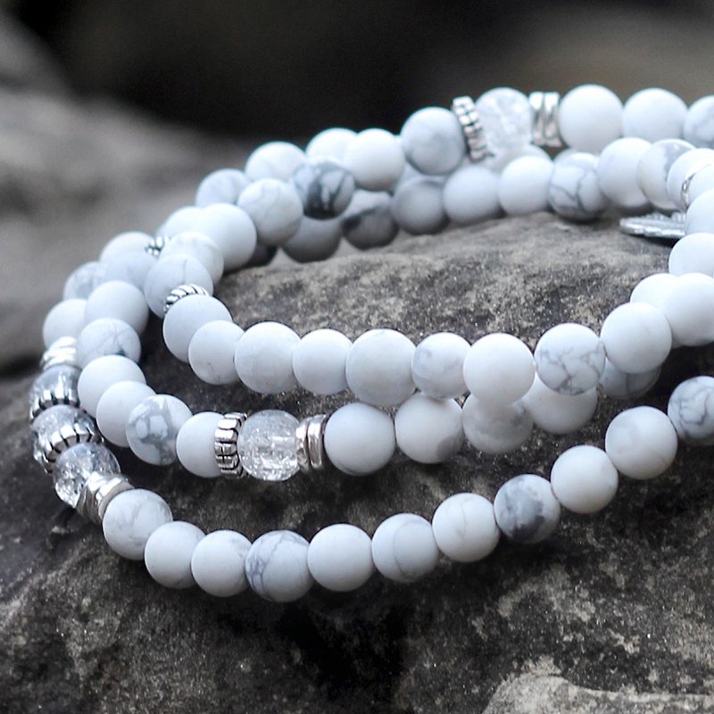 White. Natural mineral three-strand rosary beads Albaite Stone cracked white crystal 925 sterling silver - Bracelets - Gemstone White