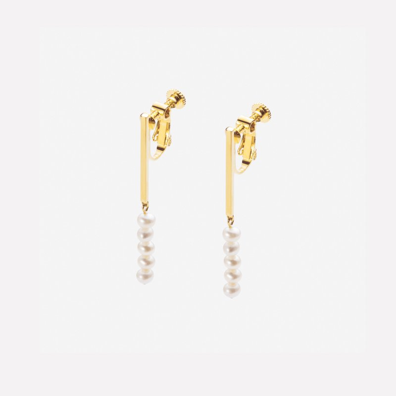 簡約線條 / Issac earrings 一對 - 耳環/耳夾/耳骨夾 - 其他金屬 金色