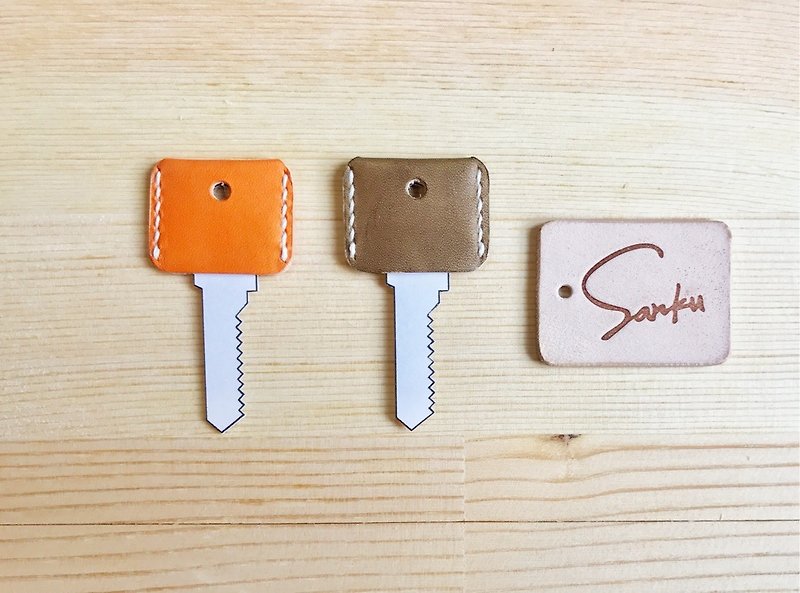 Sanku - Leather Hand - Key Set - Keychains - Genuine Leather Multicolor