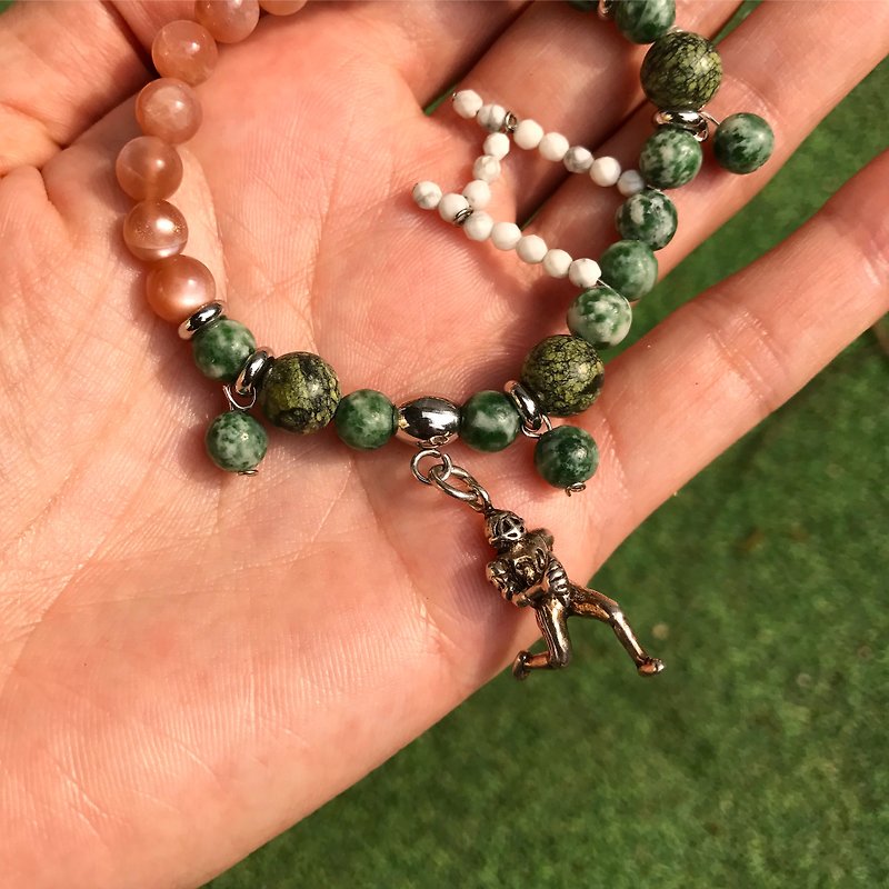 ] [Lost and find natural Shi Taiyang Stone green serpentine Stone white turquoise Stone point rugby match 925 bracelet - สร้อยข้อมือ - เครื่องเพชรพลอย หลากหลายสี