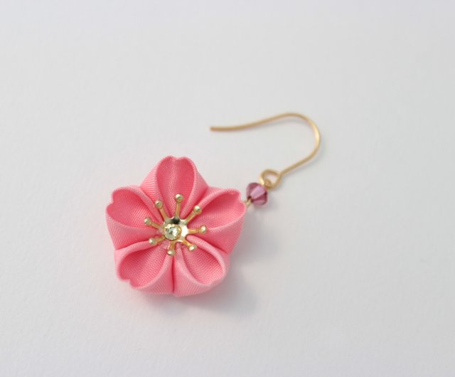 つまみ細工 チャーム SAKURA PINK - ショップ soranokagami つまみ細工 チャーム SAKURA PINK - ショップ soranokagami