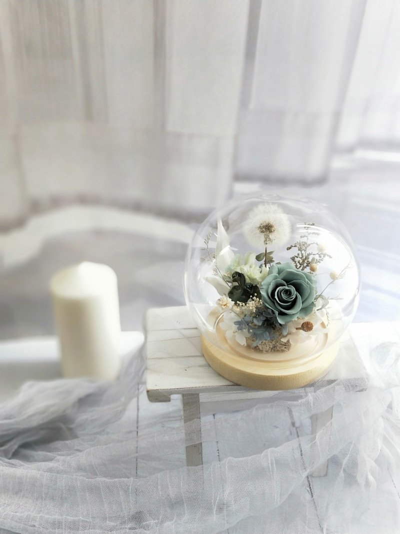 Everlasting Flower-Dandelion Glass Flower Cup Bell Jar Graduation Teacher Gift - ช่อดอกไม้แห้ง - พืช/ดอกไม้ สีเขียว