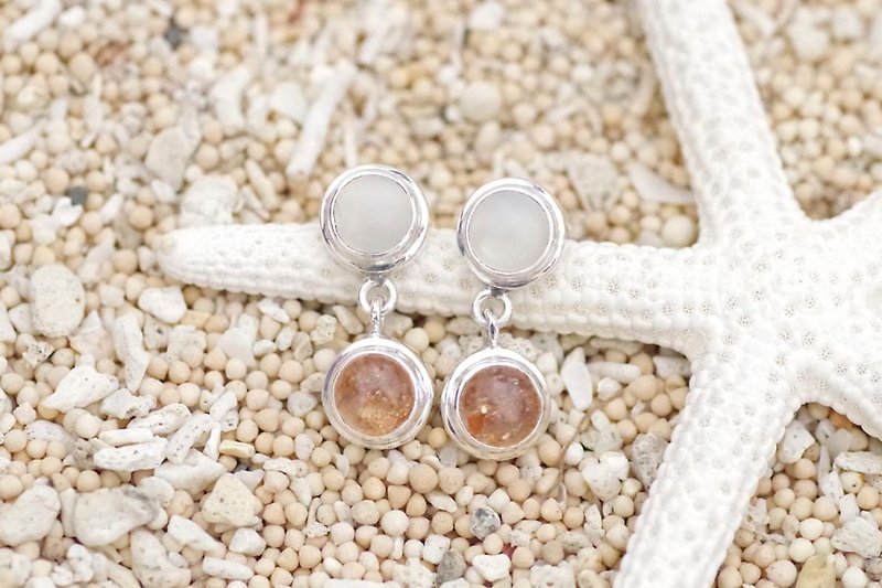 Sunstone and Moonstone Silver Earrings - ต่างหู - หิน สีแดง