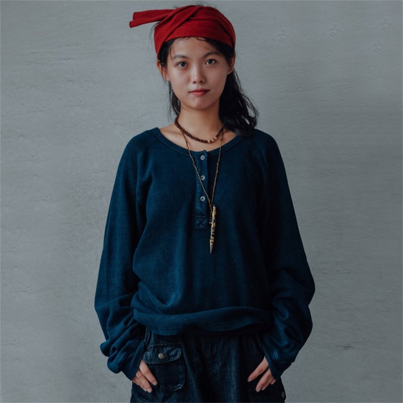 Indigo American Vintage Indigo Dyed Waffle Knit Long Sleeve T-Shirt Oversize Loose Top - Women's T-Shirts - Cotton & Hemp Blue