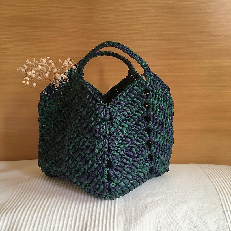 hm2. Mixed woven cube bag | multi-color optional - กระเป๋าถือ - กระดาษ สีเขียว