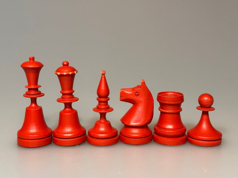Rarest Russian Soviet chess 1949 to 1955 - 桌遊/牌卡 - 木頭 黑色