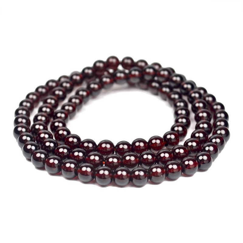 Garnet Wine Garnet Triple Laps Bead Bracelets Japanese Elastic Cord - สร้อยข้อมือ - เครื่องประดับพลอย สีแดง