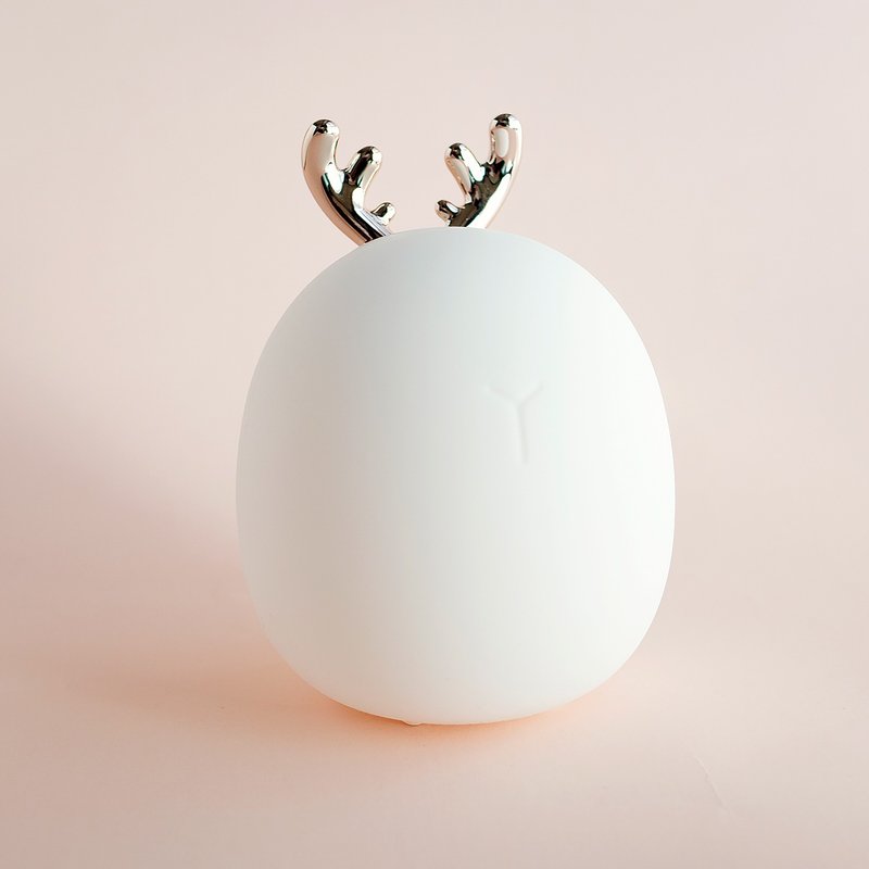 Lovely Deer 可愛麋鹿夜燈 | 禮物包裝 | 交換禮物 - 燈具/燈飾 - 矽膠 白色