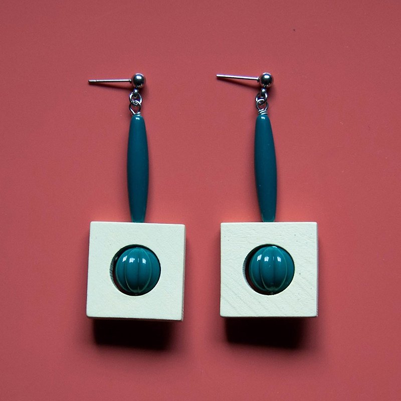 Space Age - White Square with Teal Tube beads Earrings - ต่างหู - อะคริลิค สีเขียว