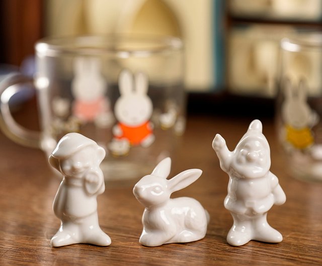 ディズニー白雪姫 ドワーフフィギュア セット 陶器製 プリンセス