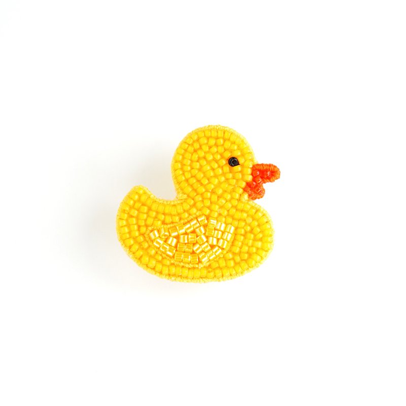 おもちゃのアヒルのブローチ　ビーズ刺繍ブローチ　ビーズアクセサリー　ゴムアヒル - ブローチ - その他の素材 イエロー