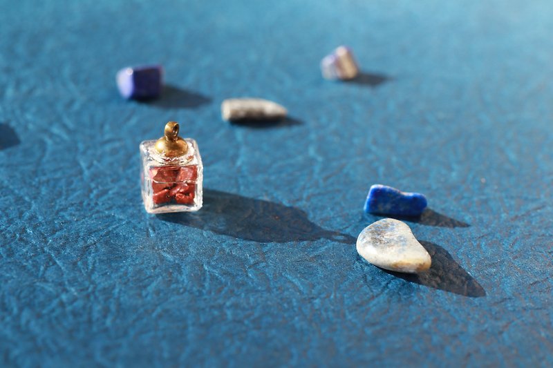 [DIY handmade] essential oil crystal pendant mother's day small gift heart fragrance gift - ชิ้นส่วน/วัสดุอุปกรณ์ - แก้ว 