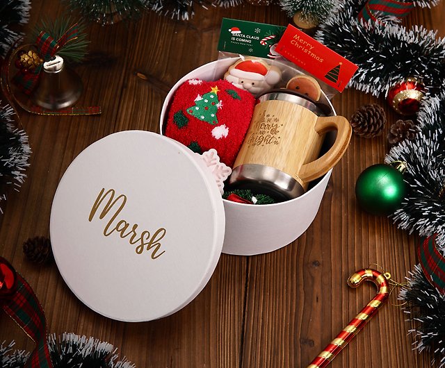 クリスマスギフトセット #02 -ステンレスマグ、ソックス、センテッドキャンドル、クッキー - ショップ NSJ Stylish Store マグカップ  - Pinkoi