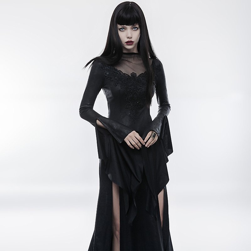 Gothic Witch Gorgeous High Slit Dress/ Dress - ชุดราตรี - วัสดุอื่นๆ สีดำ