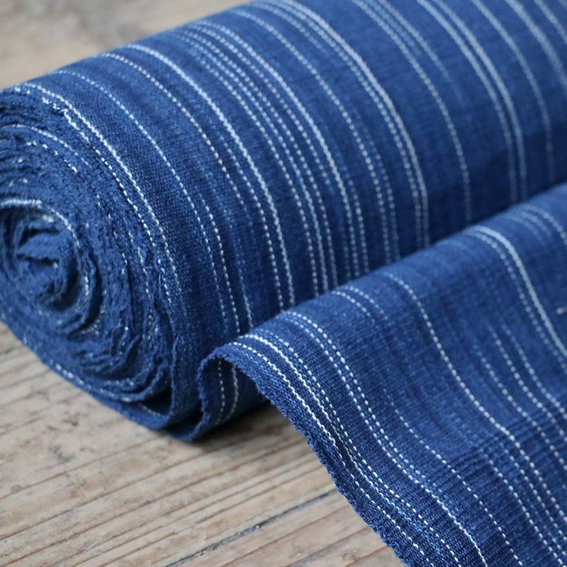 Yishanren | Handmade traditional indigo dyed woven earthen coarse cloth pure cotton cloth DIY clothing hand-woven cloth width about 45cm - เย็บปัก/ถักทอ/ใยขนแกะ - ผ้าฝ้าย/ผ้าลินิน 